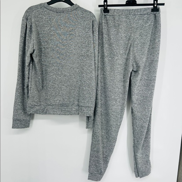 Gray Long Sleeve Top and High Waist Joggers Jogger Pants Two Piece Set - Picture 10 of 10